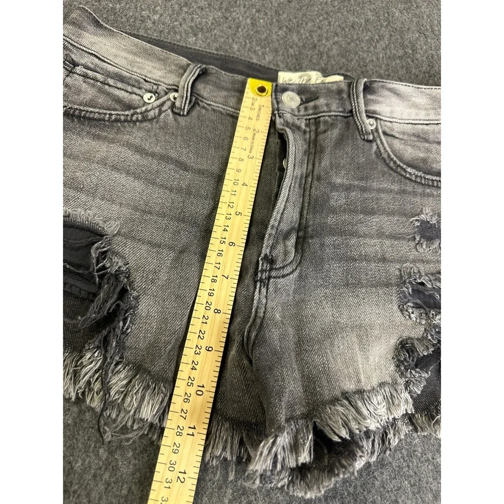 We The Free People Loving Good Vibrations Shorts Cutoff  Size 27 Distressed - Picture 8 of 16